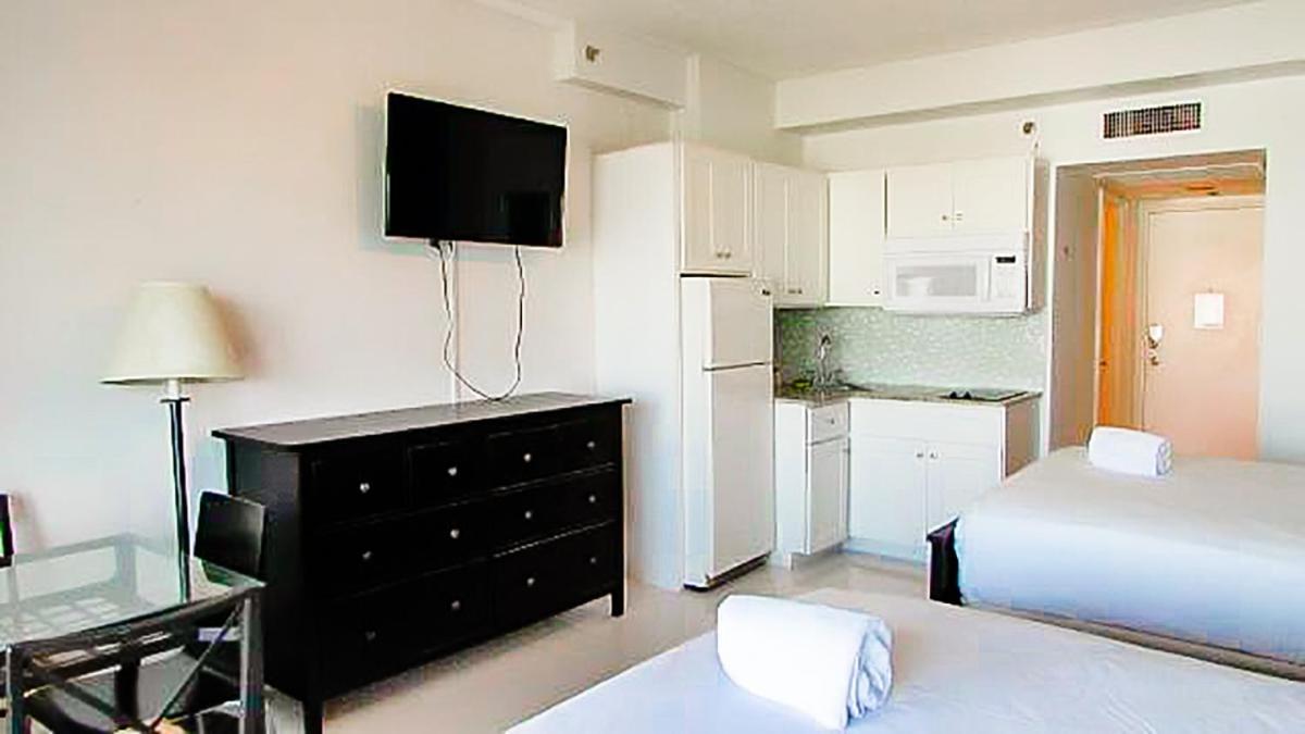 Miami Beachfront With Pool Wifi & Cheap Parking 아파트 외부 사진